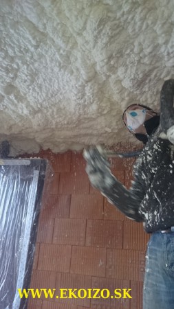 foam tornado pena 
